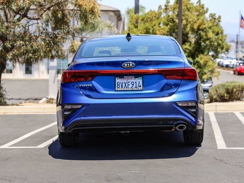 Used 2021 Kia Forte LXS FWD image 5