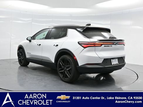 New 2026 Chevrolet Equinox EV LT image 5