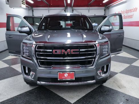 Used 2021 GMC Yukon SLT w/ SLT Premium Package image 26