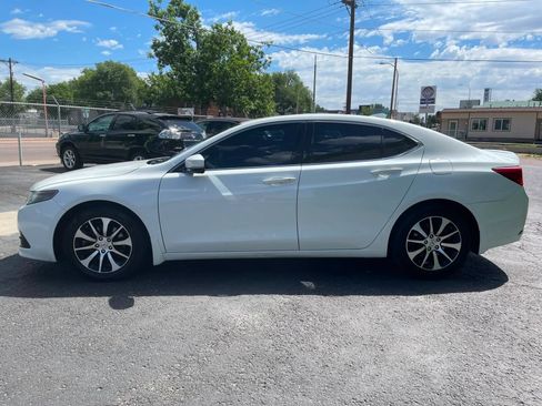 Used 2016 Acura TLX w/ Technology Package FWD image 4