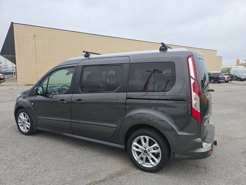 Used 2018 Ford Transit Connect Titanium image 7