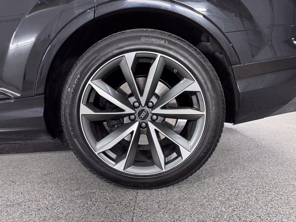 Used 2024 Audi SQ7 Premium Plus AWD/4WD image 15