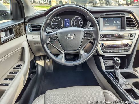 Used 2017 Hyundai Sonata Limited FWD image 11