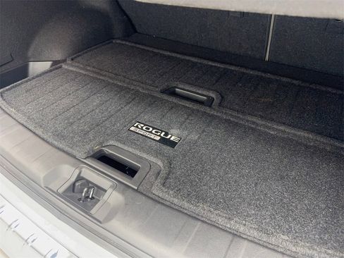 Used 2019 Nissan Rogue Sport SL w/ Premium Package image 78