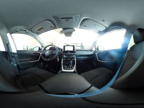 Used 2025 Toyota RAV4 LE image 51