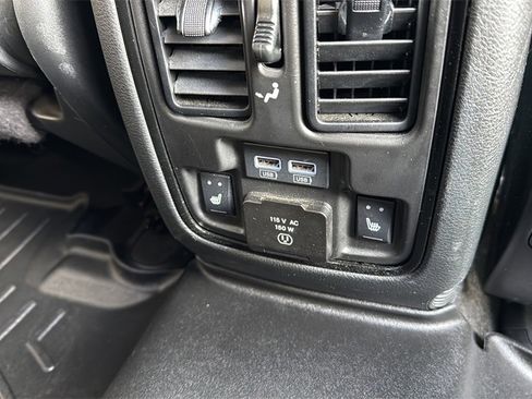 Used 2021 Dodge Durango GT image 19