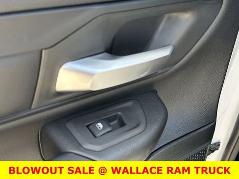 Used 2025 RAM 1500 Tradesman AWD/4WD image 15