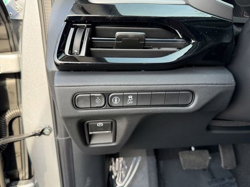 New 2026 Acura MDX SH-AWD image 19