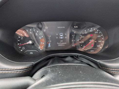 Used 2023 Jeep Compass Limited AWD/4WD image 18