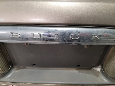 Used 2004 Buick Le Sabre Custom image 13