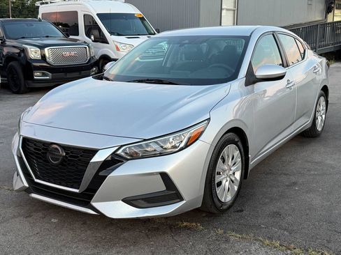 Used 2020 Nissan Sentra S w/ Lighting Package FWD image 6