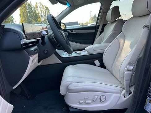 New 2026 Genesis GV80 2.5T Prestige image 20