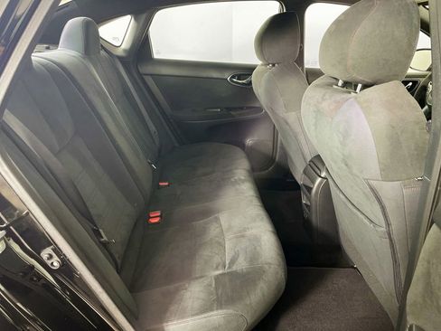 Used 2019 Nissan Sentra NISMO w/ Electronics Package image 28