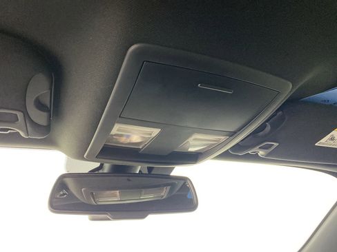 Used 2017 Dodge Challenger R/T image 24