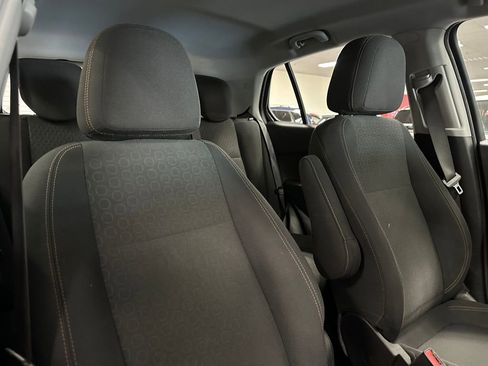 Used 2020 Chevrolet Trax LS image 29