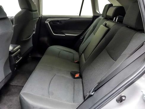Certified 2022 Toyota RAV4 LE FWD image 8