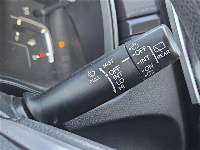 Used 2019 Honda CR-V LX image 16