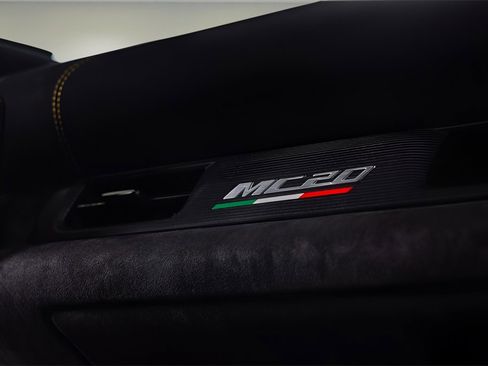 New 2024 Maserati MC20 Cielo image 24