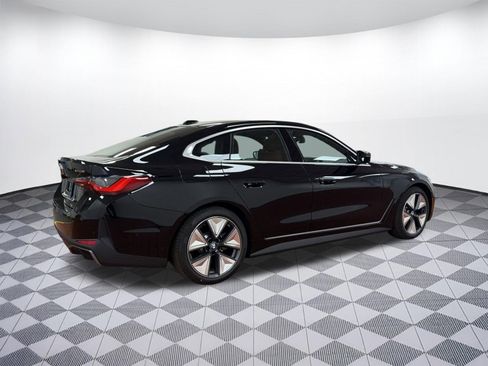Used 2026 BMW i4 xDrive40i w/ Premium Package AWD/4WD image 9