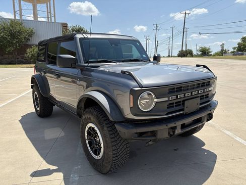 Used 2021 Ford Bronco Black Diamond w/ Sasquatch Package AWD/4WD image 6