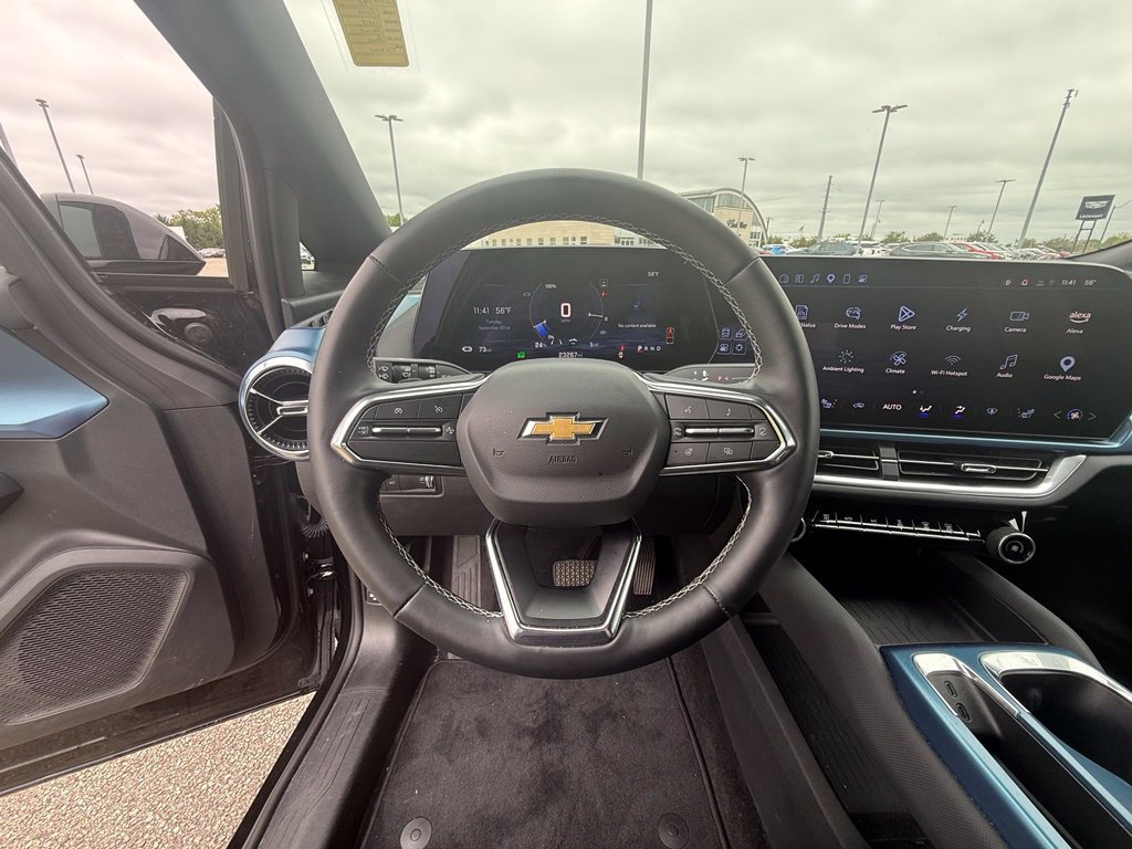 Used 2024 Chevrolet Equinox EV LT w/ LPO, All-Weather Mat Package FWD image 19
