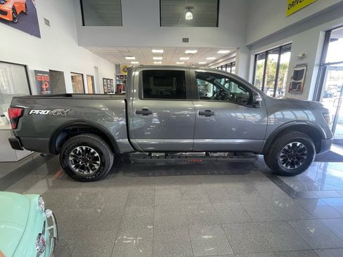 Used 2023 Nissan Titan PRO-4X w/ Pro-4x Convenience Package image 5