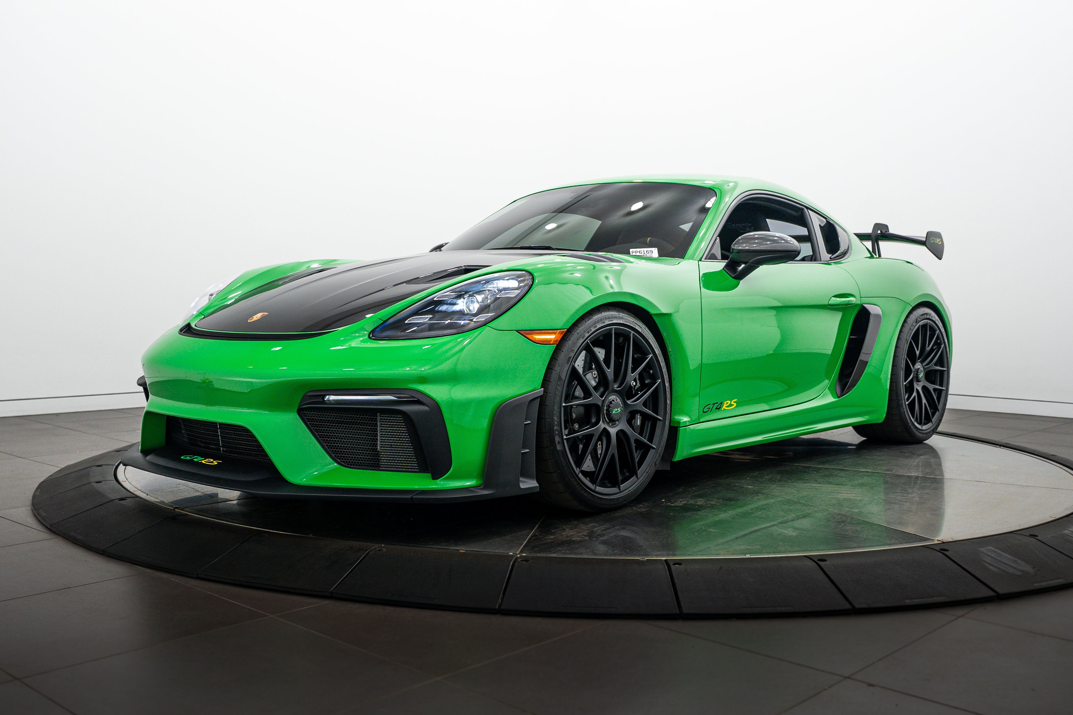 Certified 2023 Porsche 718 Cayman GT4 RS RWD image 1