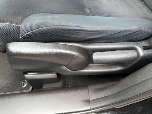 Used 2014 Honda CR-V LX image 25