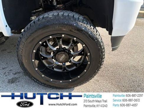 Used 2019 GMC Sierra 2500 Denali w/ Duramax Plus Package AWD/4WD image 56