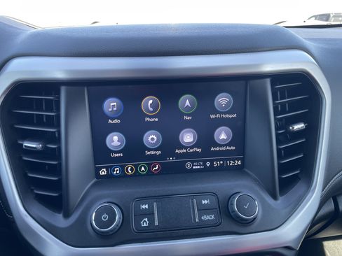 Used 2023 GMC Acadia SLT w/ Elevation Edition image 12