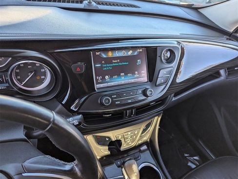 Used 2019 Buick Envision Essence image 23