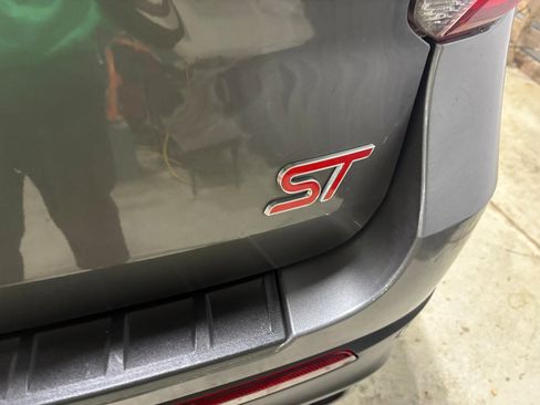 Used 2021 Ford Explorer ST w/ Equipment Group 401A image 19