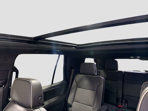 New 2025 Chevrolet Tahoe Premier AWD/4WD image 26