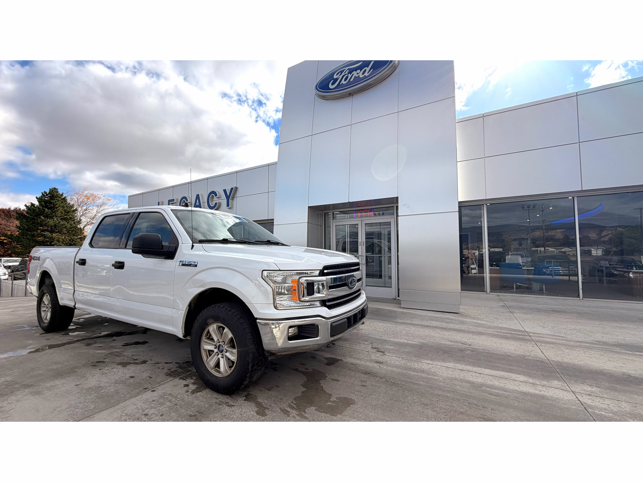Used 2020 Ford F150 XLT AWD/4WD image 1