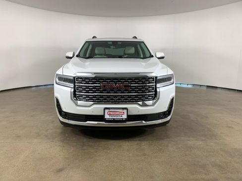 Used 2020 GMC Acadia Denali w/ Denali Ultimate Package image 3