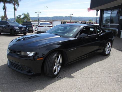 Used 2015 Chevrolet Camaro SS RWD image 4