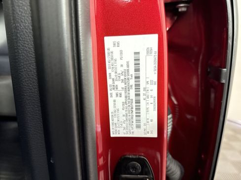 Used 2022 Ford F150 Raptor w/ Raptor 37 Performance Package AWD/4WD image 30