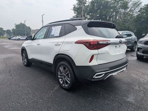 Used 2021 Kia Seltos S AWD/4WD image 5