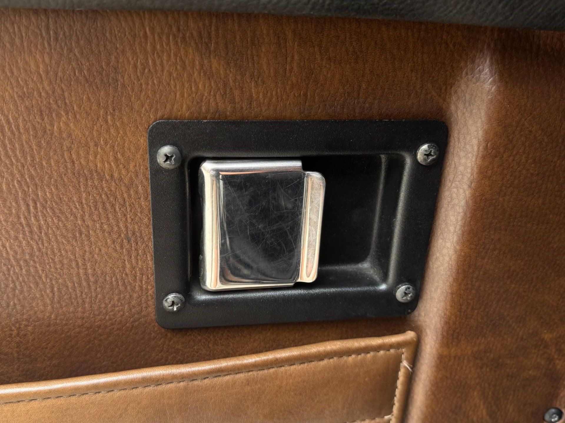 Used 2004 HUMMER H1 4-Door Open Top AWD/4WD image 87