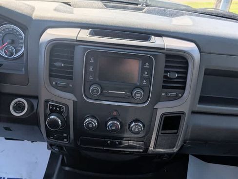Used 2019 RAM 1500 Express w/ Express Value Package AWD/4WD image 11