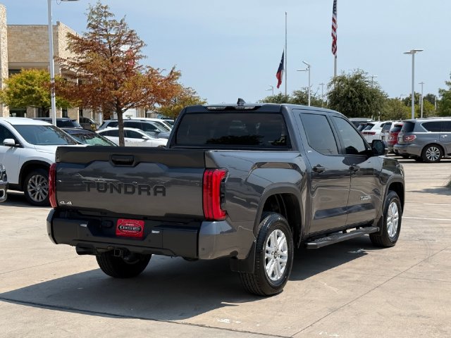 Used 2026 Toyota Tundra SR5 w/ SR5 Convenience Package AWD/4WD image 4