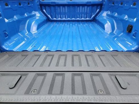 New 2025 GMC Canyon Elevation w/ Convenience Package image 21