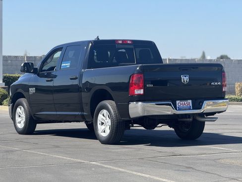 Used 2023 RAM 1500 Classic SLT w/ Trailer & Traction Group image 4