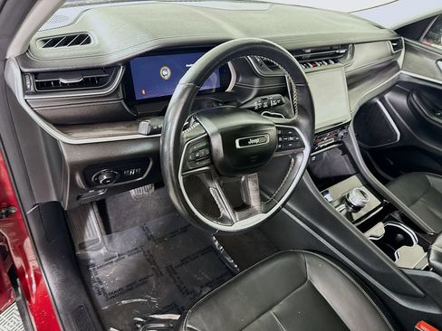 Used 2021 Jeep Grand Cherokee L Limited AWD/4WD image 21