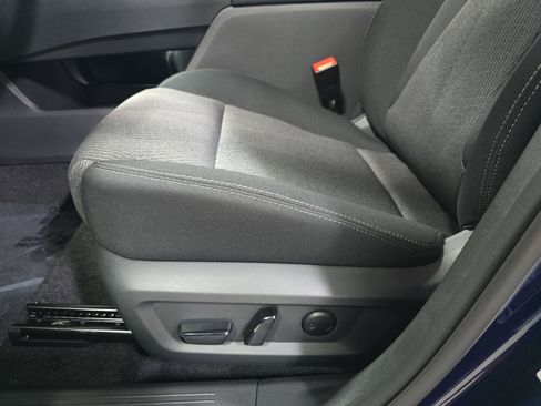 New 2026 Nissan Rogue SV w/ Cold Weather Package AWD/4WD image 28