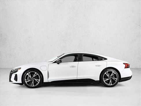 Used 2023 Audi e-tron GT Premium Plus w/ Performance Package AWD/4WD image 8