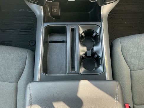 Used 2025 Ford F150 XLT w/ Equipment Group 301A Standard image 14