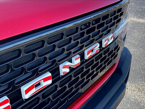 Used 2022 Ford Bronco Wildtrak image 26