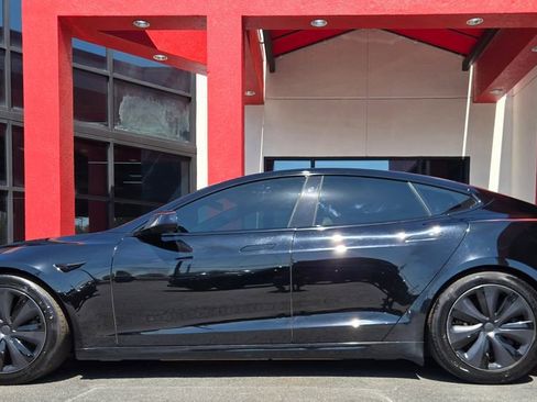 Used 2022 Tesla Model S AWD/4WD image 5