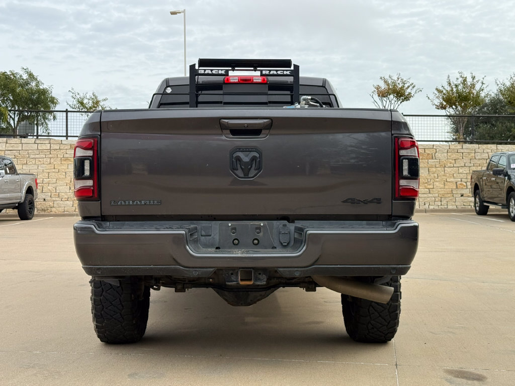 Used 2021 RAM 2500 Laramie w/ Night Edition AWD/4WD image 11
